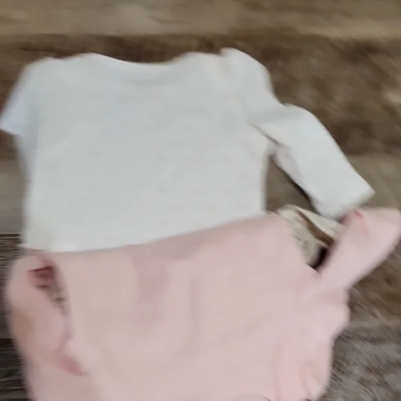 GAP Pink and White Matching Set Bodysuit Long Sleeves - Picture 16 of 16
